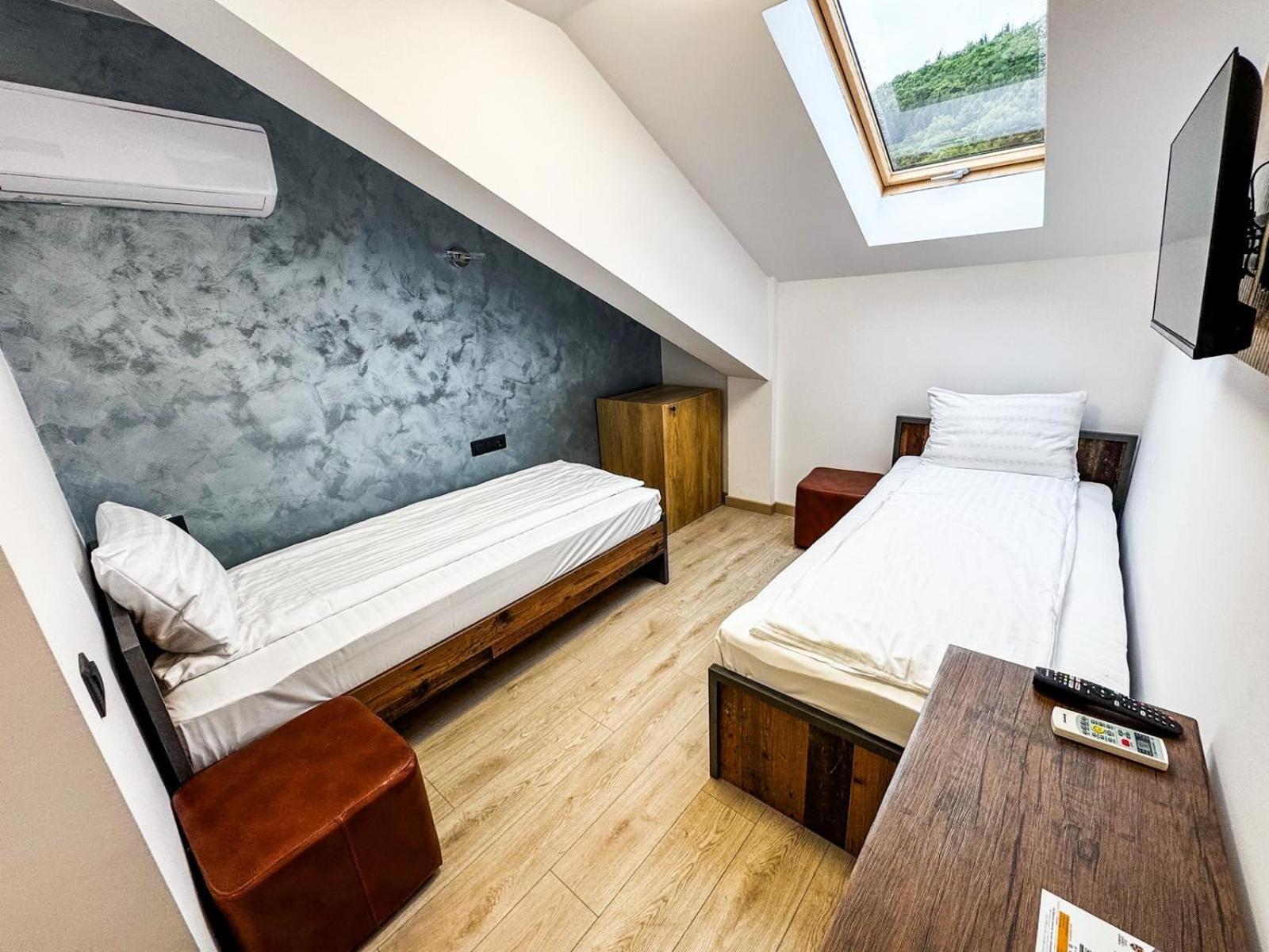 Motel Dalia Gilău Zewnętrze zdjęcie