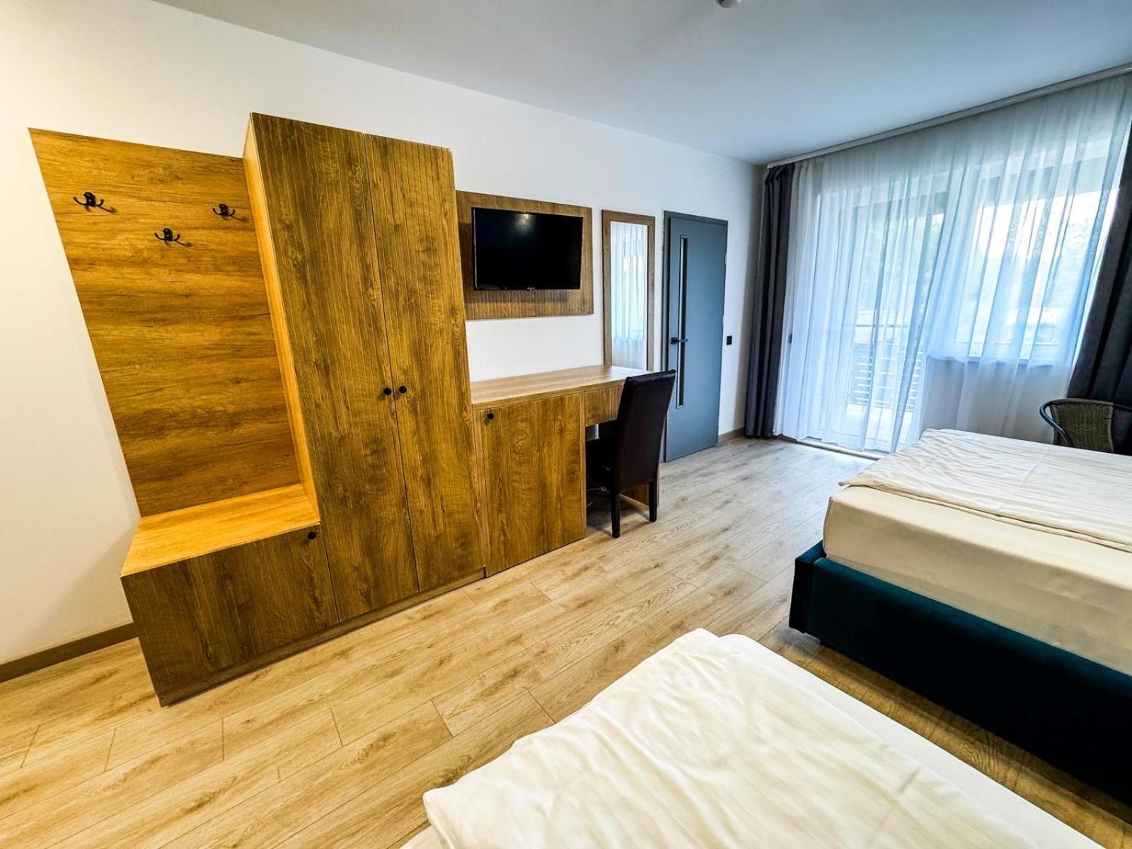 Motel Dalia Gilău Zewnętrze zdjęcie